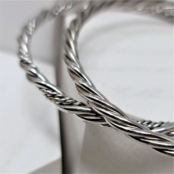 Gorgeous Matching Silver Bangle Bracelets Twist Design - Picture 2 of 6